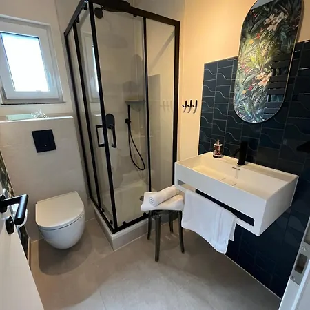 New, Modern&cozy - Near Airport Ber #links