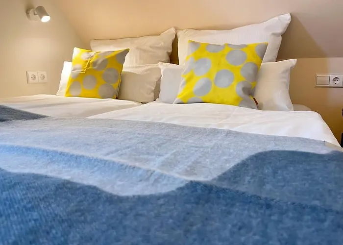 Apartament New, Modern&cozy - Near Airport Ber #links *