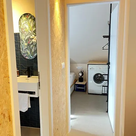 New, Modern & Cozy - Near Airport Ber #links Berlín