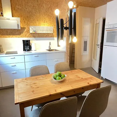 아파트 New, Modern & Cozy - Near Airport Ber #links *