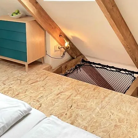 Appartement Light Hideaway -45Sqm- Near Ber Airport *