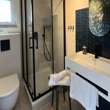 Light Hideaway -45sqm- Near Ber Airport Berlijn