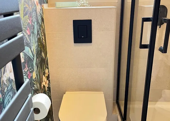 Apartamento New, Modern & Cozy - Near Airport Ber #links *