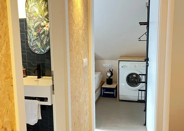 New, Modern & Cozy - Near Airport Ber #links Berlín