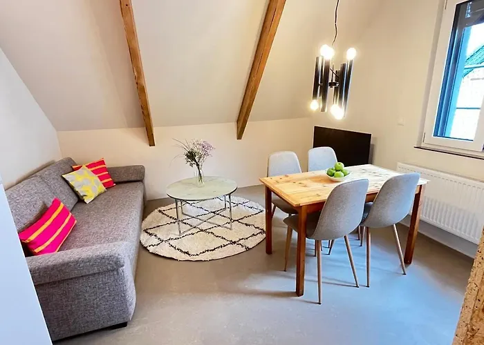 New, Modern & Cozy - Near Airport Ber #links Apartamento Berlín