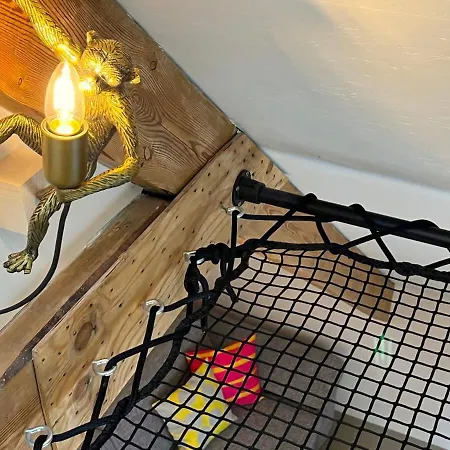 Light Hideaway -45sqm- Near Ber Airport Daire Berlin
